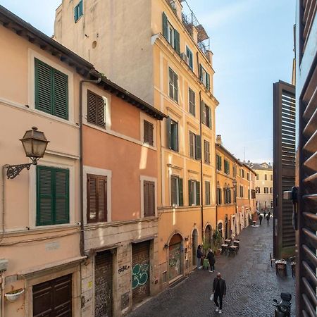 Iflat Magic Apartment In The Heart Of Trastevere ローマ エクステリア 写真